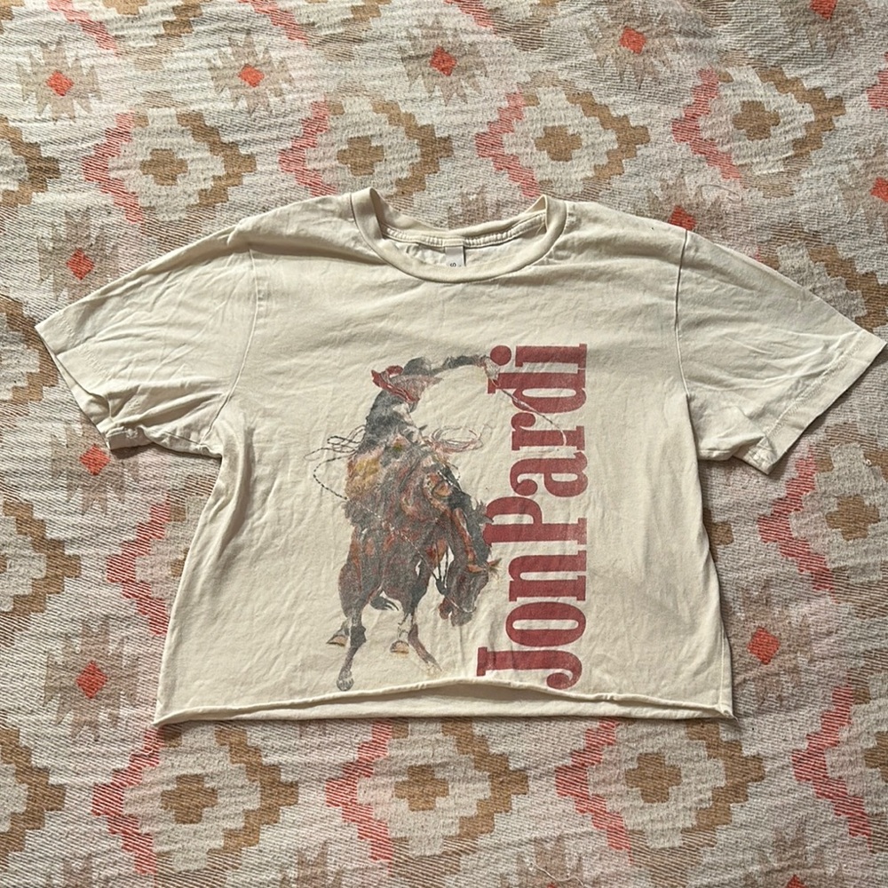 Women’s Cream Graphic T-Shirt